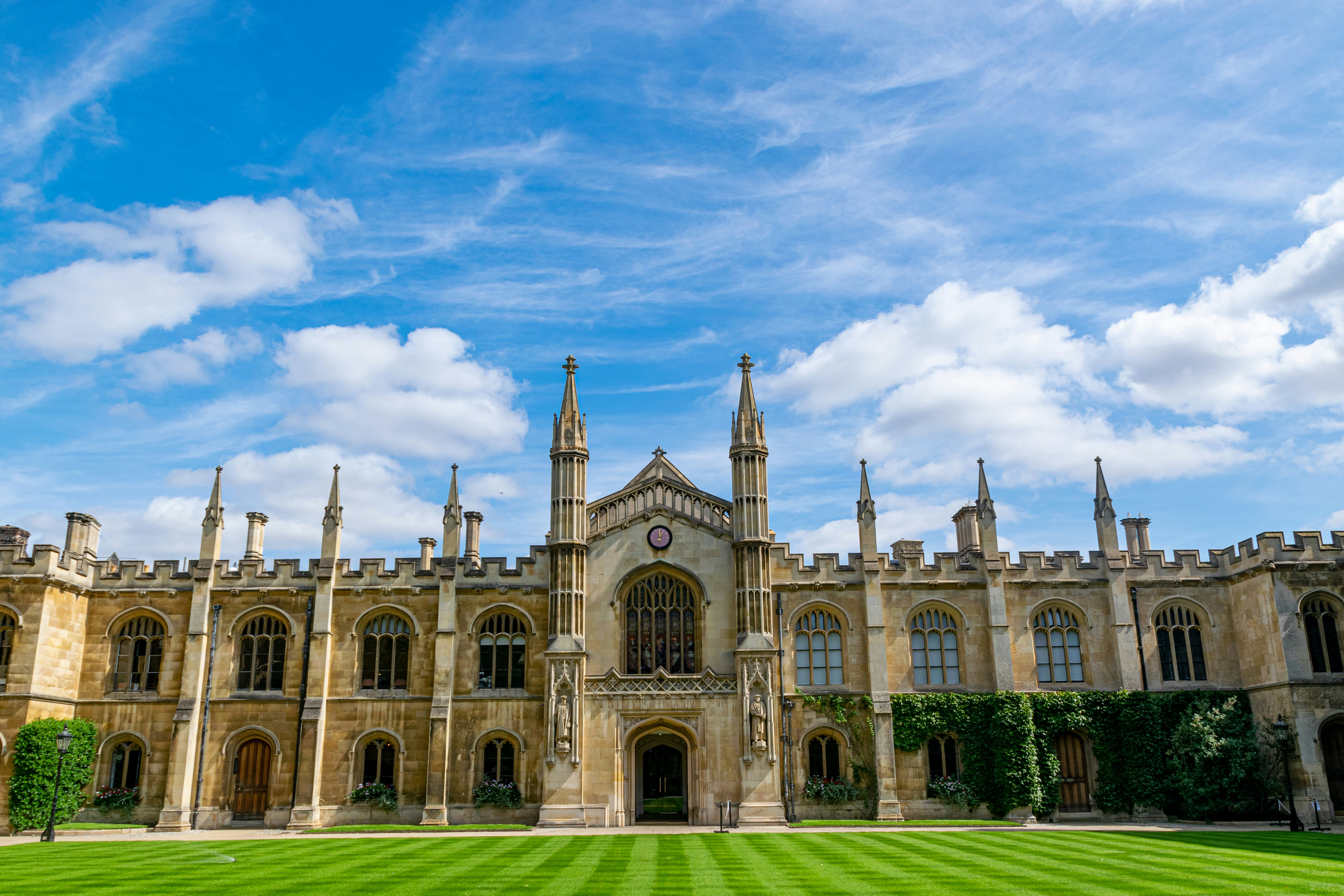 United Kingdom secondary image 2
