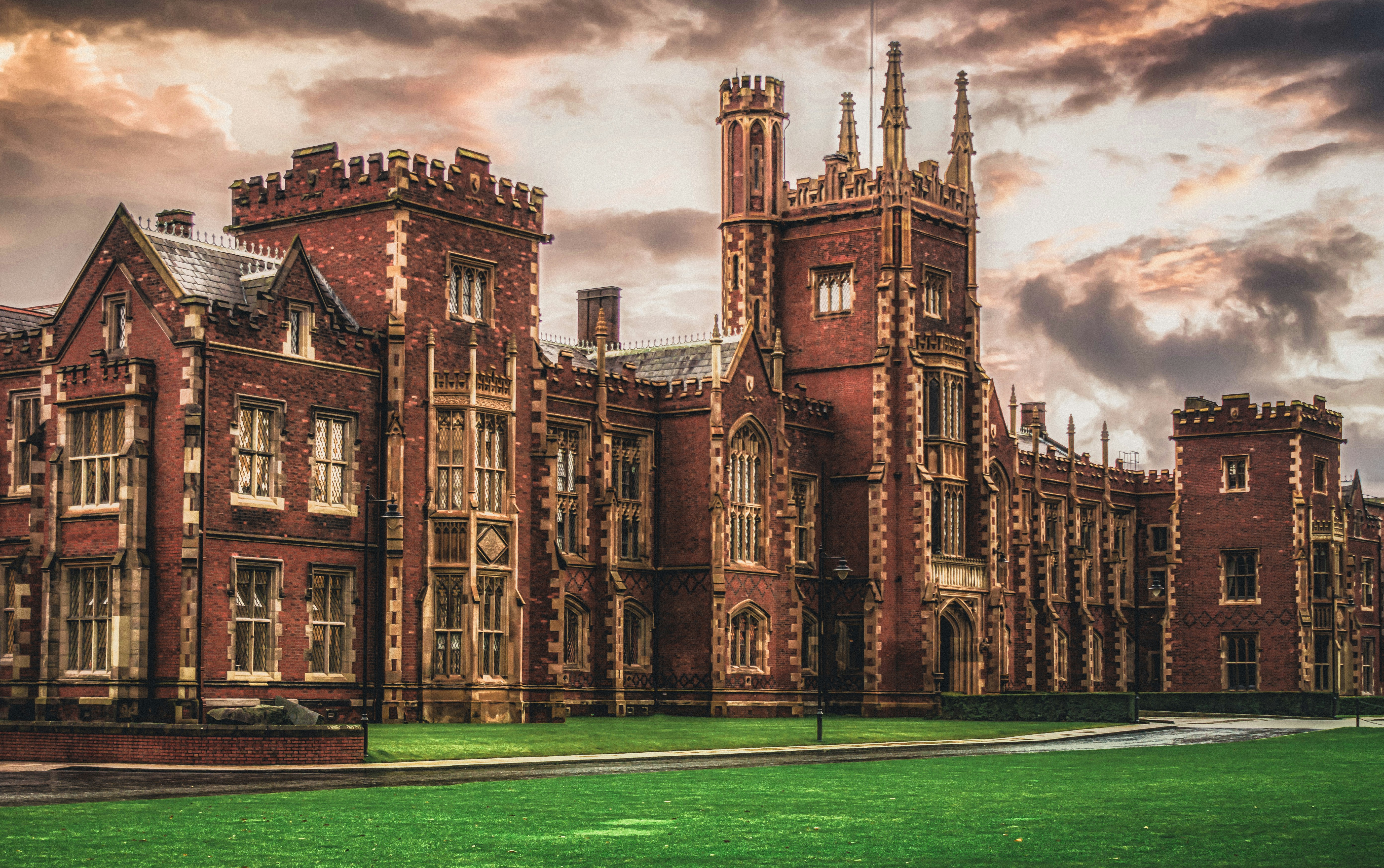 Ireland secondary image 3